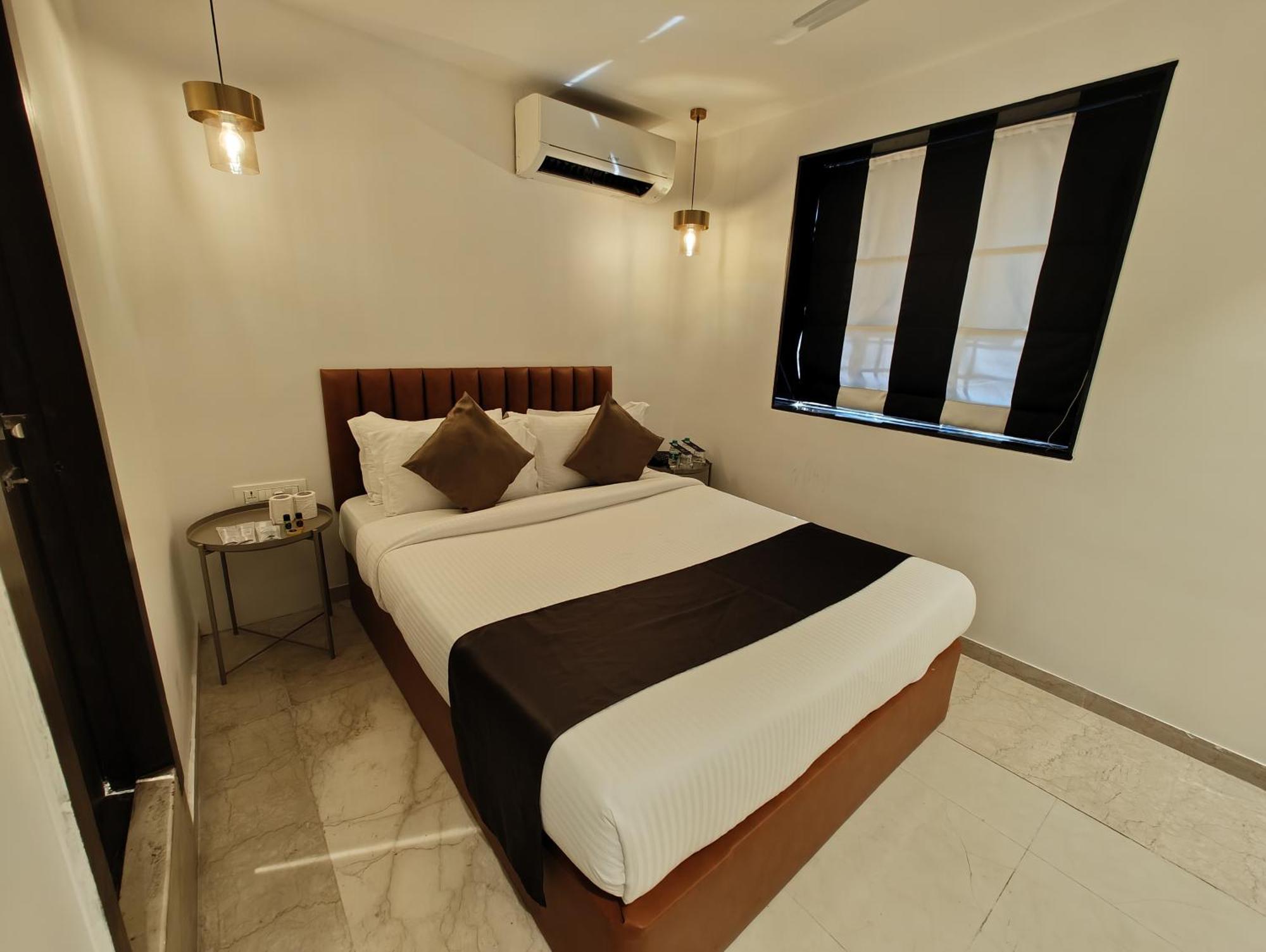 The Majlis Hotel - Colaba Мумбаи Экстерьер фото