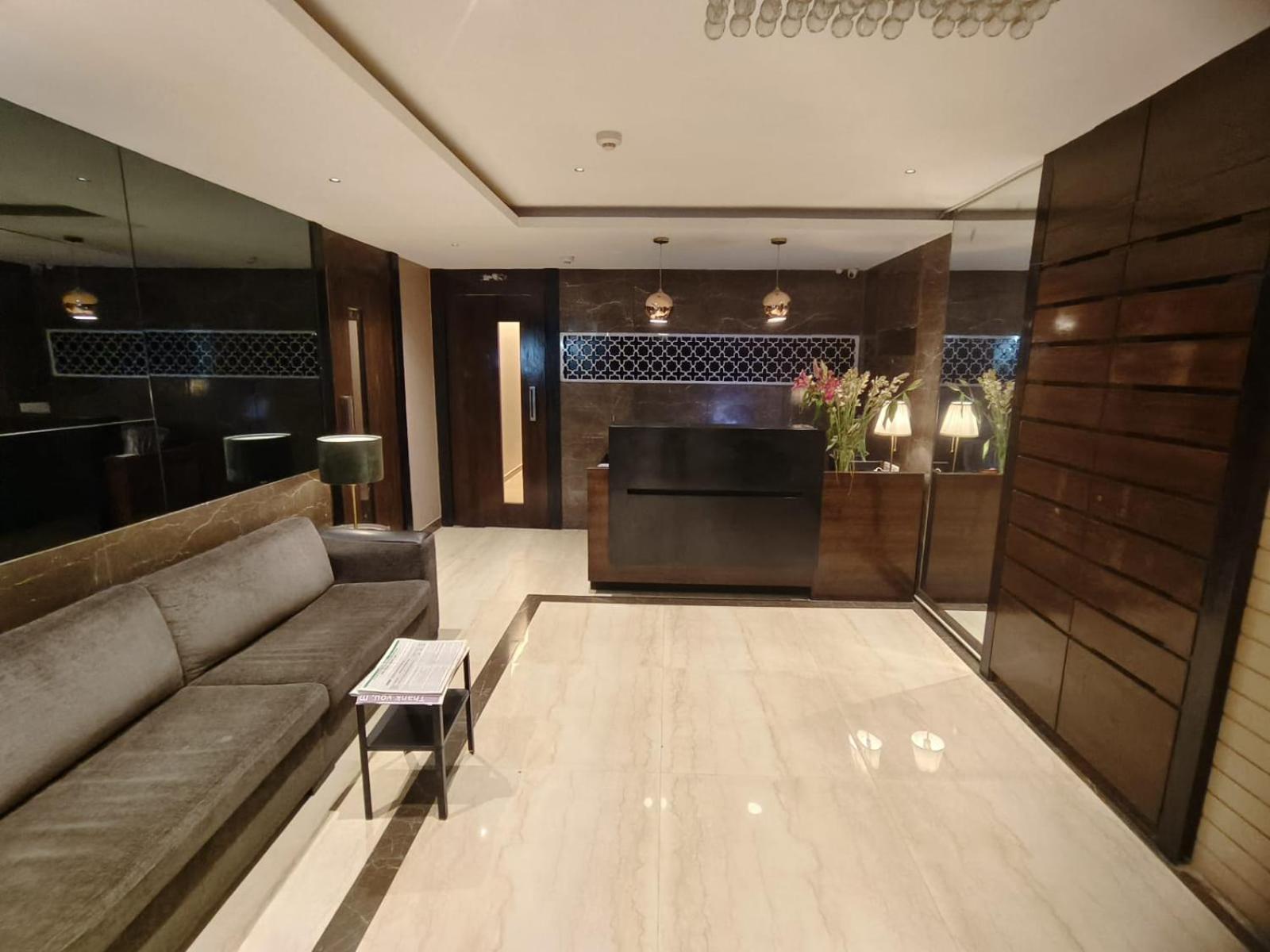 The Majlis Hotel - Colaba Мумбаи Экстерьер фото